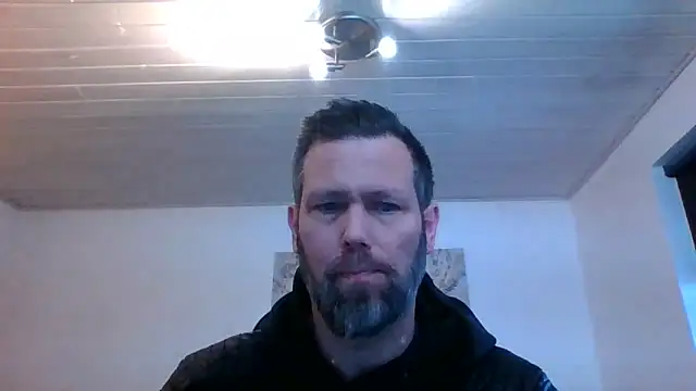 Snapshot of Gotta1 chatting on February 16, 2026, 4:25 pm Gotta1 online show from February 16, 2026, 4:25 pm