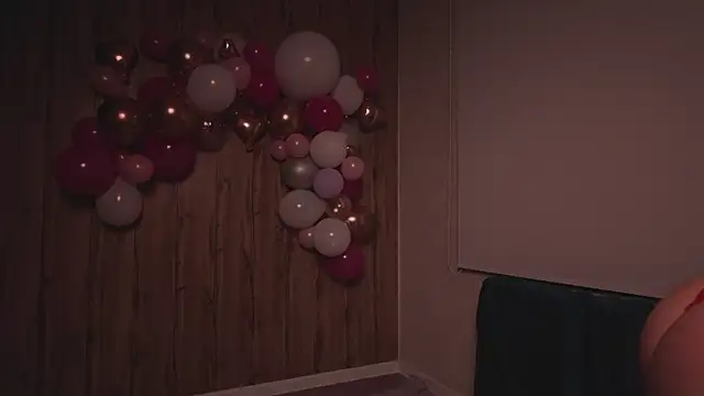 MariMaddison online show from February 14, 2026, 4:37 pm