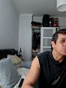 Snapshot of Tulio_maravilha12 chatting on February 22, 2026, 10:19 pm Tulio maravilha12 online show from February 22, 2026, 10:19 pm