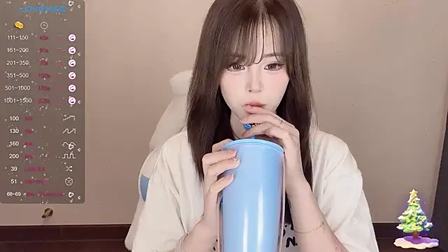 Mini-X online show from February 6, 2025, 2:04 pm