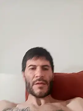 Gigolo4040 online show from December 18, 2024, 9:29 pm