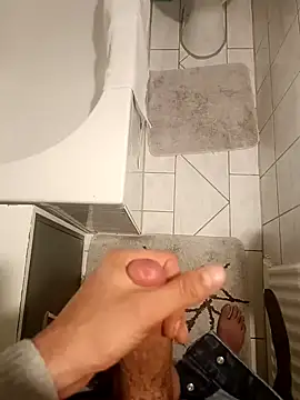 Gigolo4040 online show from March 21, 2025, 11:45 pm