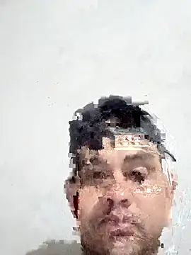 Snapshot of travieso2893 chatting on October 17, 2025, 3:31 am travieso2893 online show from October 17, 2025, 3:31 am