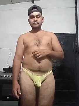 Snapshot of travieso2893 chatting on February 1, 2026, 3:16 am travieso2893 online show from February 1, 2026, 3:16 am