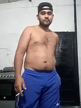 Snapshot of travieso2893 chatting on February 10, 2026, 3:10 am travieso2893 online show from February 10, 2026, 3:10 am