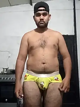 Snapshot of travieso2893 chatting on February 11, 2026, 1:21 am travieso2893 online show from February 11, 2026, 1:21 am