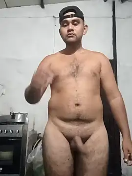 Snapshot of travieso2893 chatting on March 3, 2026, 2:50 am travieso2893 online show from March 3, 2026, 2:50 am