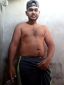 Snapshot of travieso2893 chatting on March 7, 2026, 11:18 am travieso2893 online show from March 7, 2026, 11:18 am