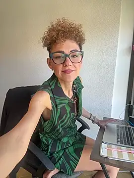 lavaldez online show from May 20, 2026, 10:54 am