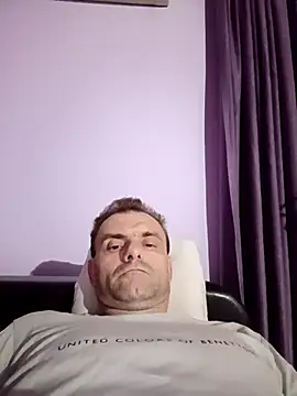 BARON1310 online show from December 17, 2025, 12:16 am