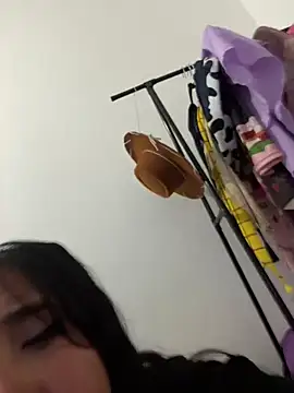 Snapshot of melyescobar chatting on December 30, 2024, 1:47 pm melyescobar online show from December 30, 2024, 1:47 pm