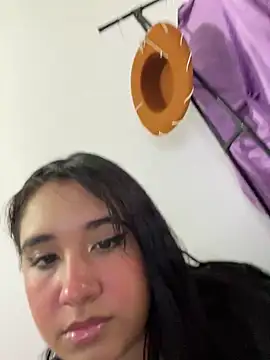 Snapshot of melyescobar chatting on January 21, 2025, 12:07 pm melyescobar online show from January 21, 2025, 12:07 pm