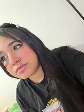 Snapshot of melyescobar chatting on February 1, 2025, 12:05 pm melyescobar online show from February 1, 2025, 12:05 pm