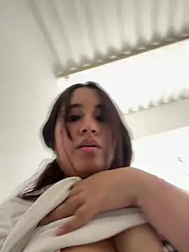 Snapshot of melyescobar chatting on March 1, 2025, 3:16 pm melyescobar online show from March 1, 2025, 3:16 pm