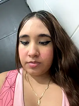 Snapshot of melyescobar chatting on October 19, 2025, 3:29 am melyescobar online show from October 19, 2025, 3:29 am