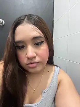 Snapshot of melyescobar chatting on November 27, 2025, 3:30 am melyescobar online show from November 27, 2025, 3:30 am