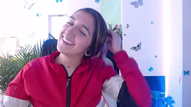 Snapshot of Lia-mitch chatting on September 23, 2025, 5:49 pm Lia-mitch online show from September 23, 2025, 5:49 pm