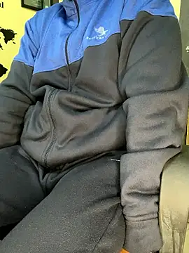 Snapshot of loveboyrp chatting on January 14, 2026, 2:28 am loveboyrp online show from January 14, 2026, 2:28 am