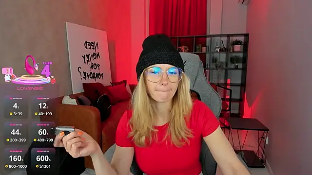 Snapshot of LadyIzabel chatting on February 2, 2026, 2:38 pm LadyIzabel online show from February 2, 2026, 2:38 pm