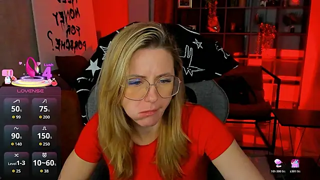 Snapshot of LadyIzabel chatting on February 3, 2026, 3:28 pm LadyIzabel online show from February 3, 2026, 3:28 pm