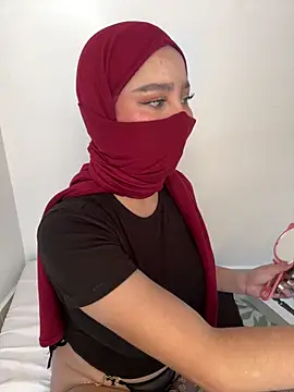 amaal  online show from December 16, 2025, 7:41 pm