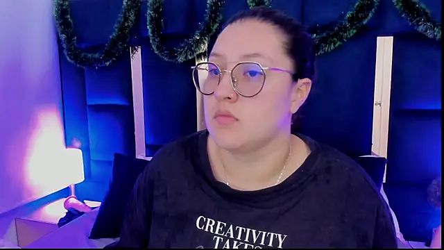 rebecaandpamela online show from January 8, 2025, 2:25 am