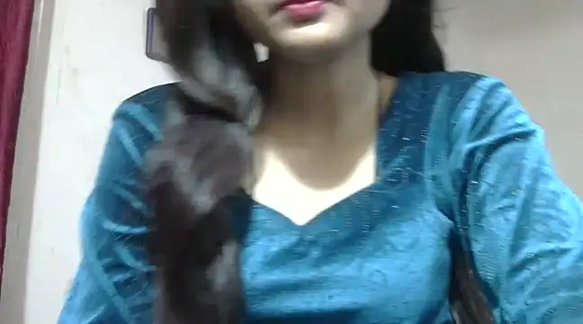 Snapshot of Aayesha chatting on December 30, 2024, 5:15 am Aayesha online show from December 30, 2024, 5:15 am