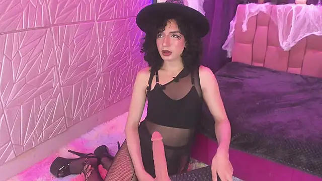 Snapshot of Angellike_doll chatting on October 17, 2025, 6:54 pm Angellike doll online show from October 17, 2025, 6:54 pm