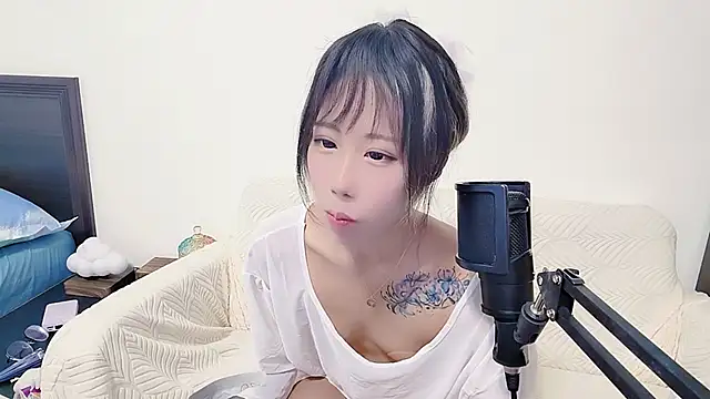 Fine-sand online show from October 12, 2025, 6:01 am