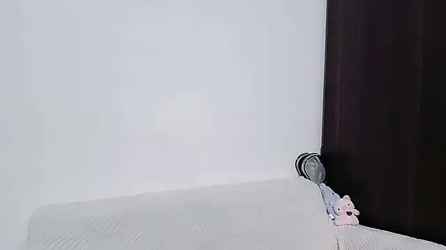 Snapshot of Fine-sand chatting on February 15, 2026, 3:31 pm Fine-sand online show from February 15, 2026, 3:31 pm