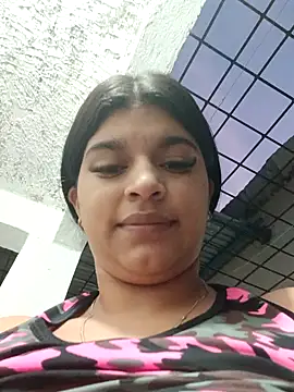 Snapshot of naughty-girl01 chatting on December 18, 2024, 10:40 am naughty-girl01 online show from December 18, 2024, 10:40 am