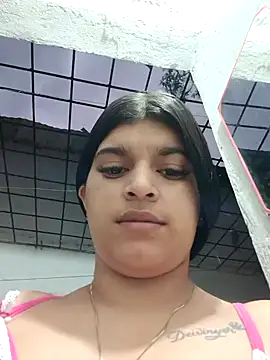 Snapshot of naughty-girl01 chatting on December 28, 2024, 10:47 am naughty-girl01 online show from December 28, 2024, 10:47 am