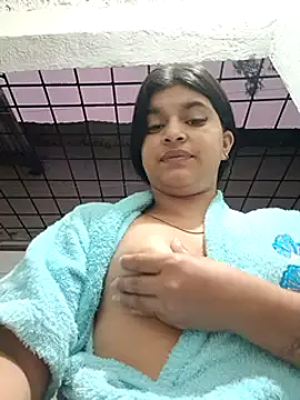 Snapshot of naughty-girl01 chatting on January 16, 2025, 10:53 am naughty-girl01 online show from January 16, 2025, 10:53 am