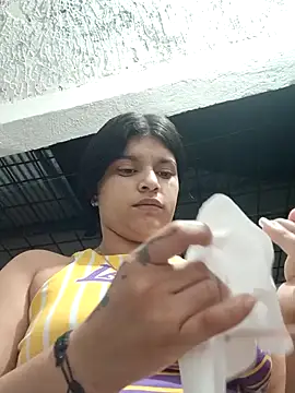 Snapshot of naughty-girl01 chatting on January 24, 2025, 10:32 am naughty-girl01 online show from January 24, 2025, 10:32 am