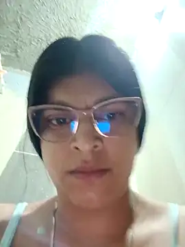 Snapshot of naughty-girl01 chatting on February 26, 2025, 10:36 am naughty-girl01 online show from February 26, 2025, 10:36 am