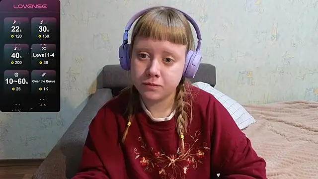 Snapshot of June_shy0 chatting on February 1, 2026, 7:51 am June shy0 online show from February 1, 2026, 7:51 am