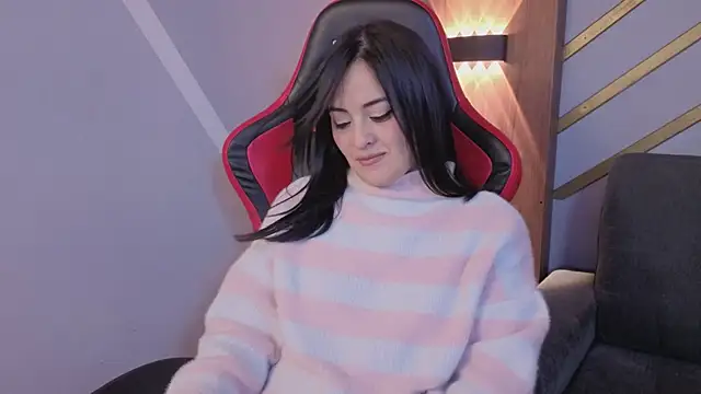 Emma gatess online show from September 9, 2025, 12:05 pm