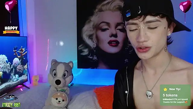 maxiy 001 online show from February 8, 2025, 10:50 am