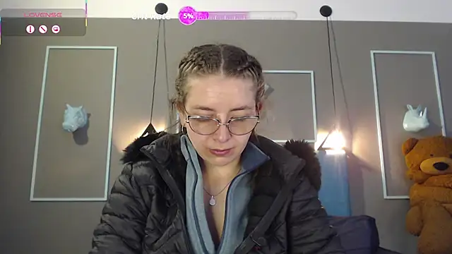  isaabellaa online show from February 1, 2026, 12:04 pm