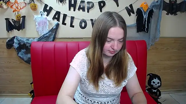 FreyaDak online show from November 10, 2025, 6:07 pm