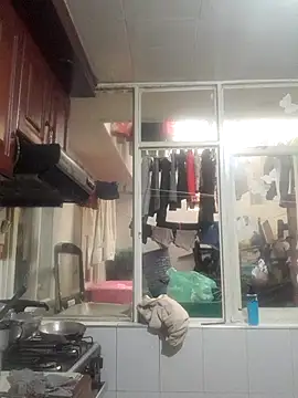 Snapshot of skayhot_ chatting on January 31, 2026, 7:11 pm skayhot online show from January 31, 2026, 7:11 pm