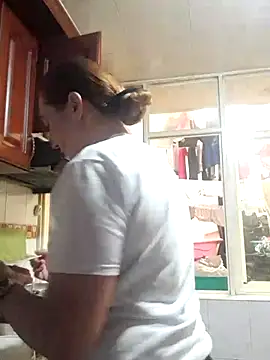 Snapshot of skayhot_ chatting on February 4, 2026, 5:41 pm skayhot online show from February 4, 2026, 5:41 pm