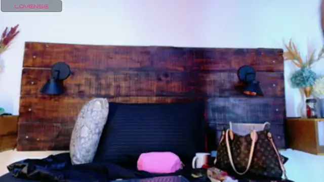 Snapshot of Celeste_sanz chatting on February 13, 2026, 10:11 am Celeste sanz online show from February 13, 2026, 10:11 am