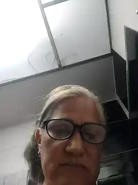 Edged Hot69 online show from December 23, 2024, 3:44 pm