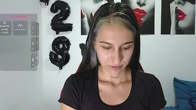 Snapshot of tammyandrade_ chatting on October 4, 2025, 11:14 pm tammyandrade online show from October 4, 2025, 11:14 pm