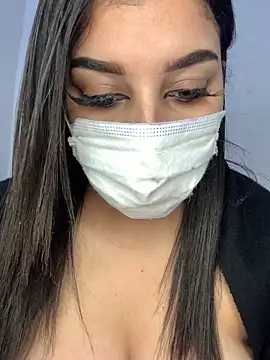 Miss-Soka online show from December 18, 2025, 12:38 am