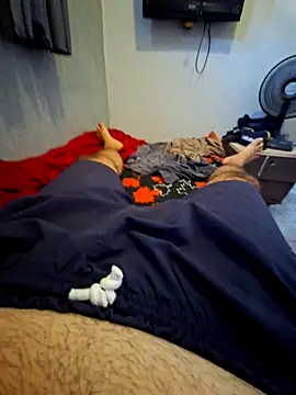 mfreitas005 online show from February 11, 2026, 4:23 pm