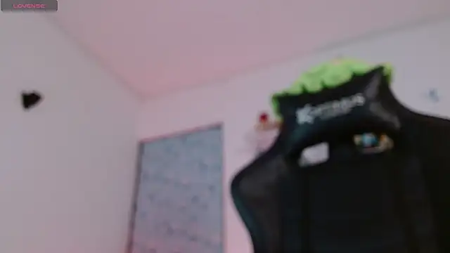 miss valery2 online show from March 23, 2026, 4:27 am