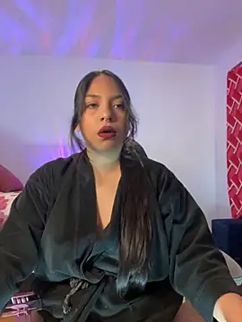 Snapshot of emiily15__ chatting on September 13, 2025, 6:40 pm emiily15 online show from September 13, 2025, 6:40 pm