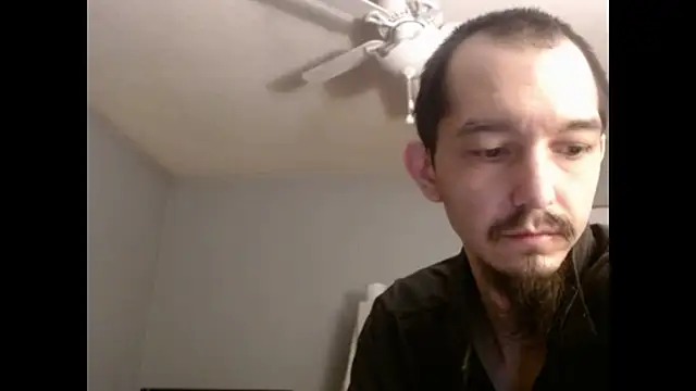 VanceFontaine online show from November 18, 2025, 1:55 am